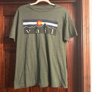 Men's Medium Vail Green T Shirt